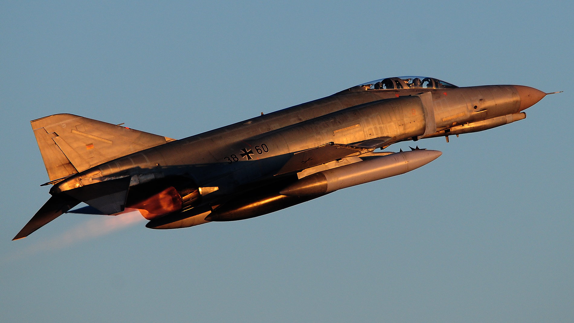 F-4F Phantom II 38+60 im schönen Morgenrot