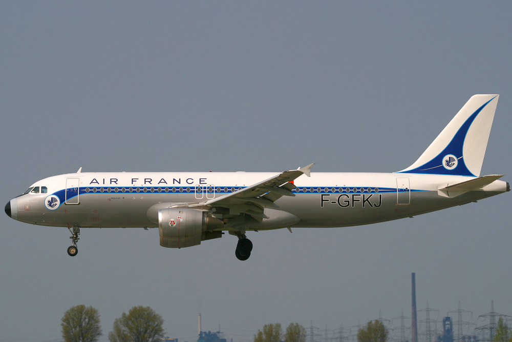 F-GFKJ - Air France