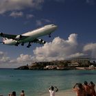 F-GLZU im Anflug au f St. Maarten