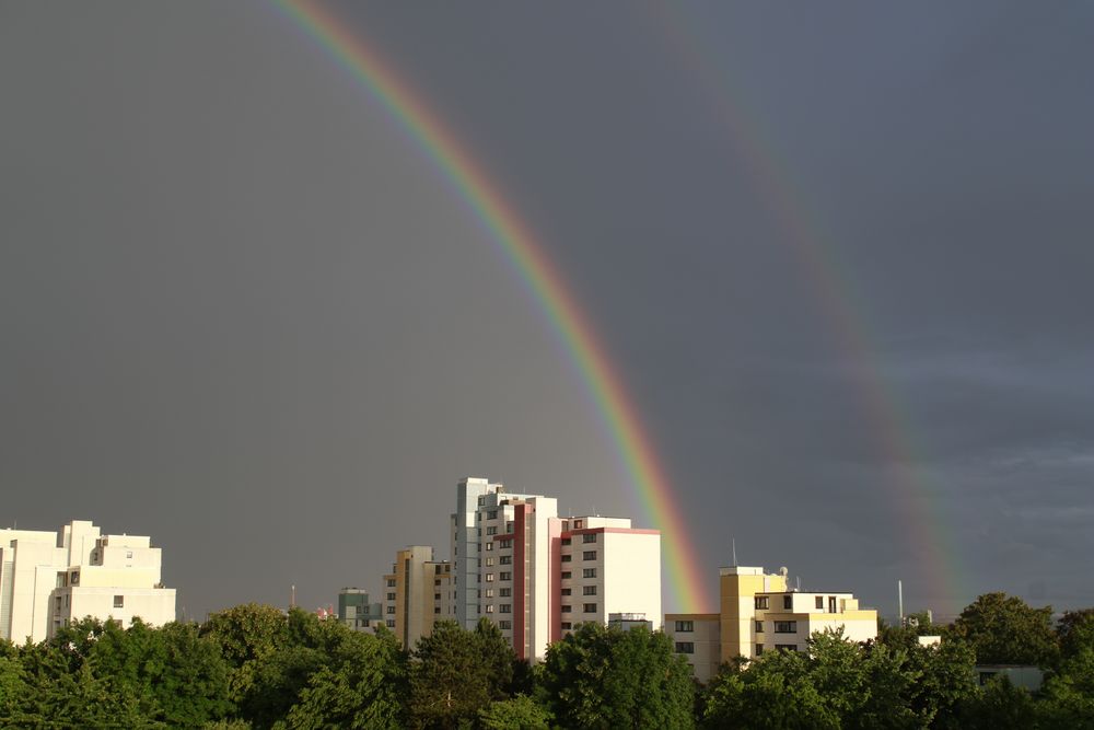 Doppel Regenbogen von Peter Vo.