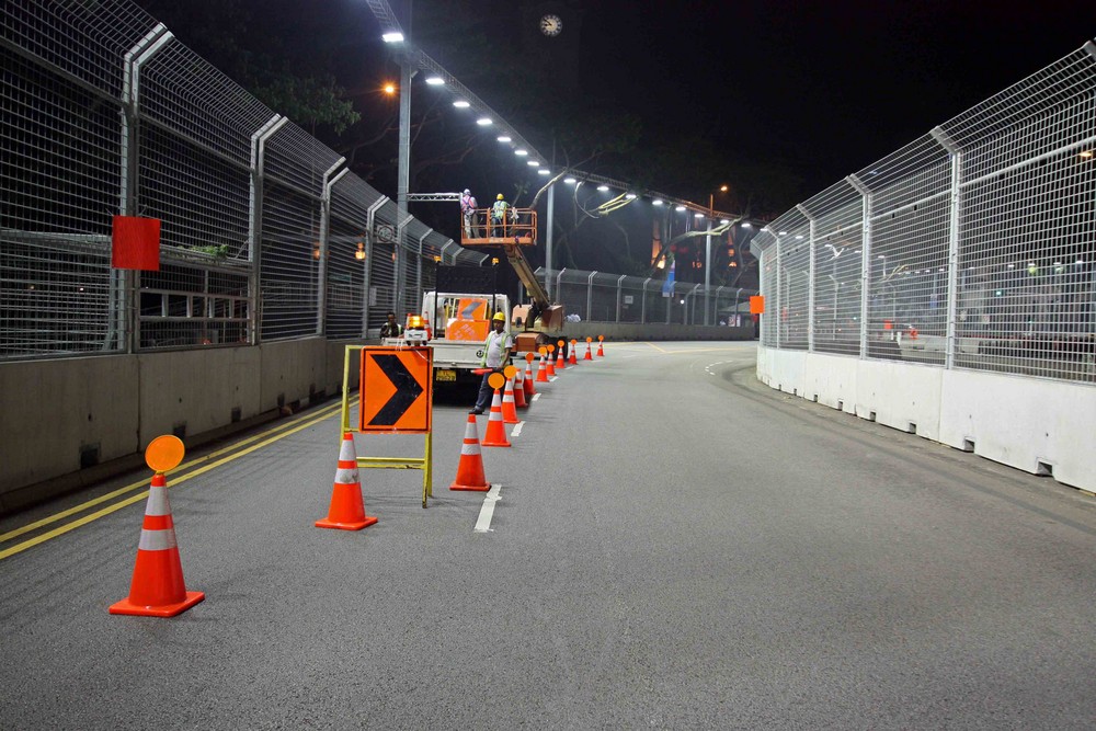 F1 Singapore Installation Works @ 8:50pm