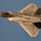 F22 Raptor live bei der Dubai Airshow 2009