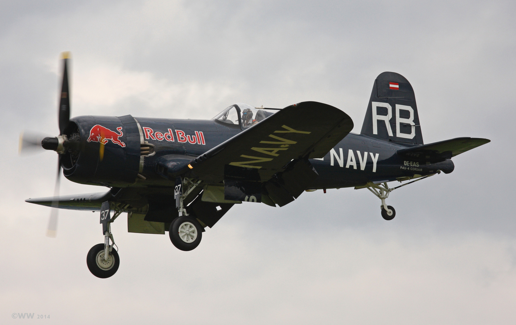 'F4U-4 Corsair'