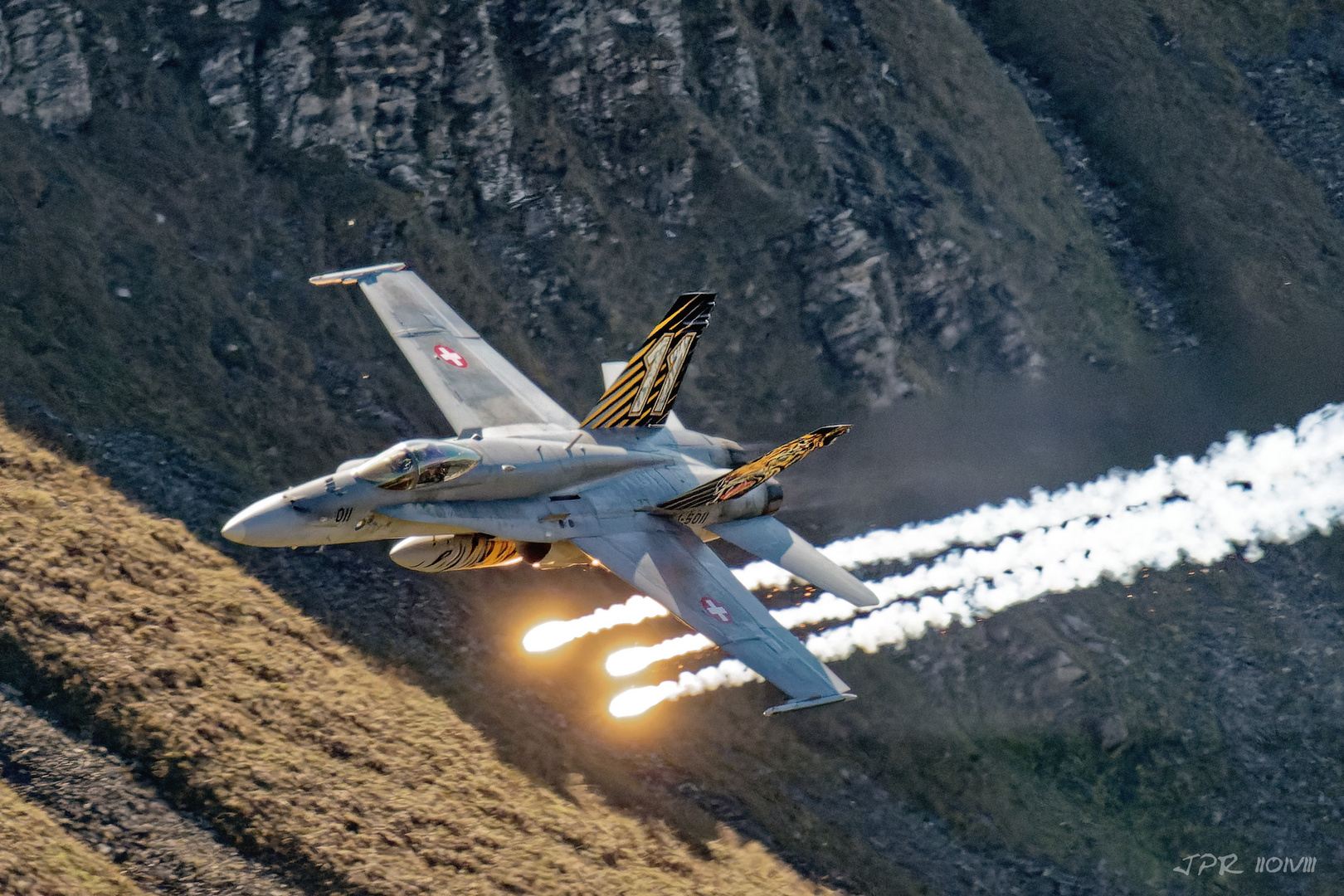 F/A-18 Flares