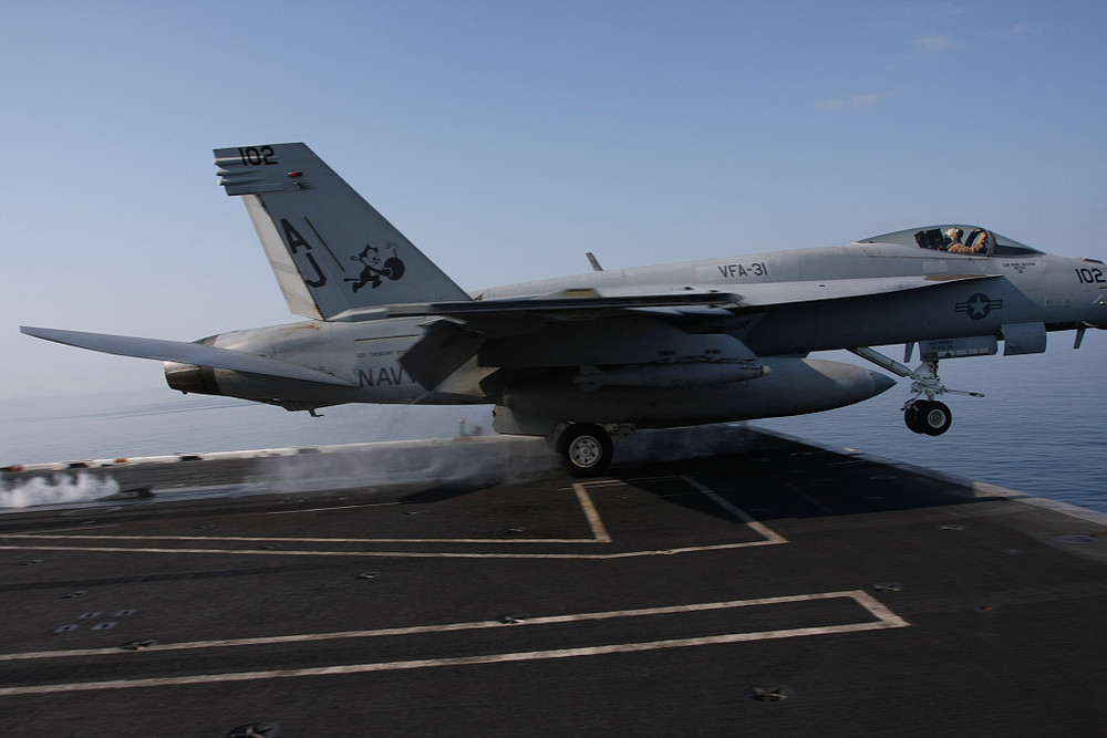 F/A-18F Lancio