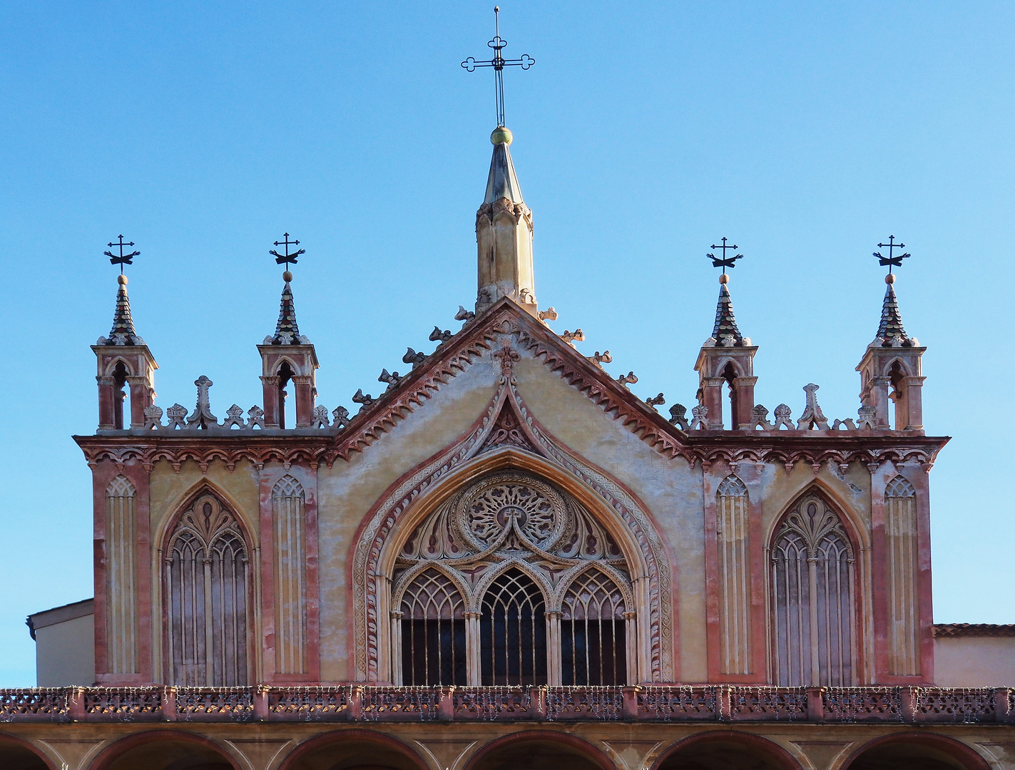 Façade de l’Eglise Notre-Dame de l’Assomption  - Monastère de Cimiez