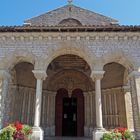 Façade de l’Eglise Saint-André  --  Sauveterre-de-Béarn (XIIème)