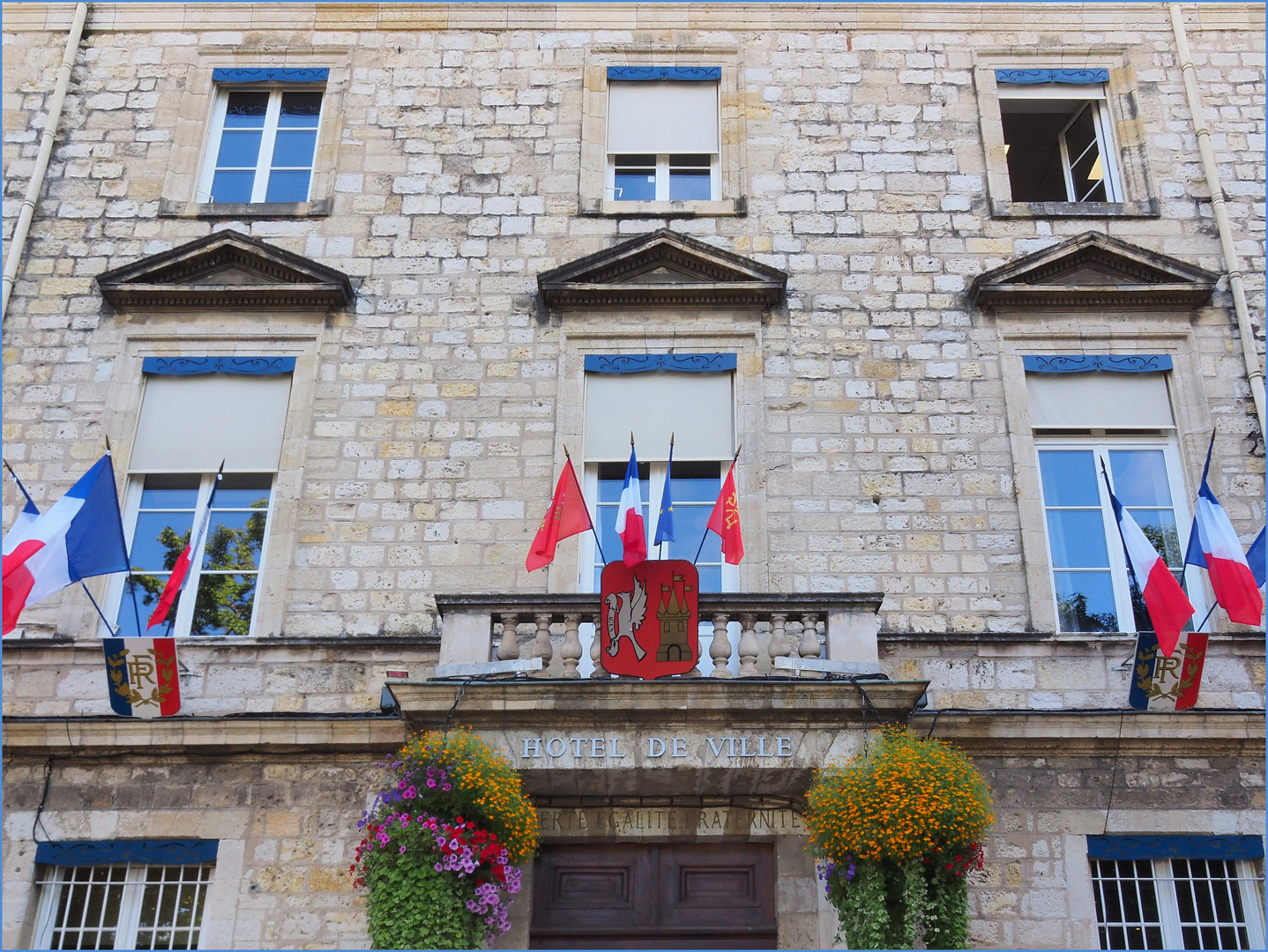 Façade de l’Hôtel de ville d’Agen