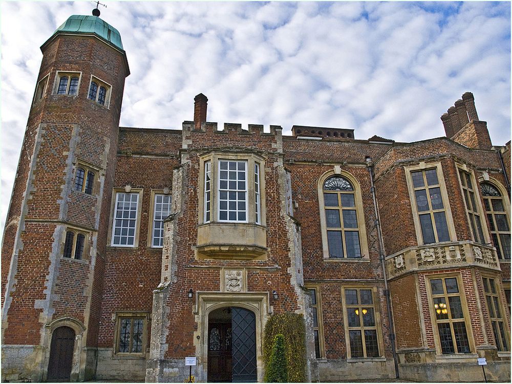 Façade de Madingley Hall   --  Cambridge  --  Fassade von Madingley Hall