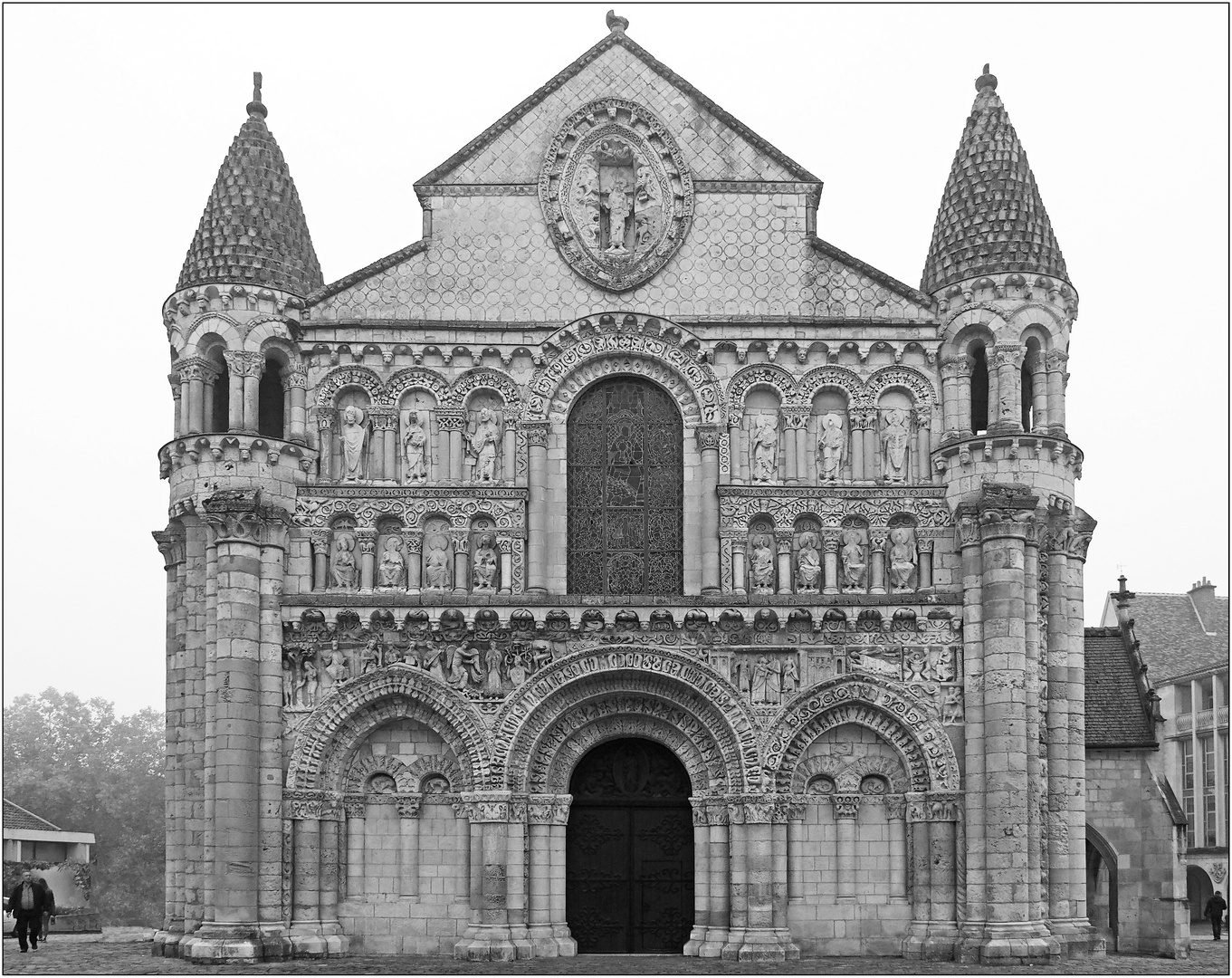 Façade de Notre-Dame la Grande  --  Poitiers (XIIème)