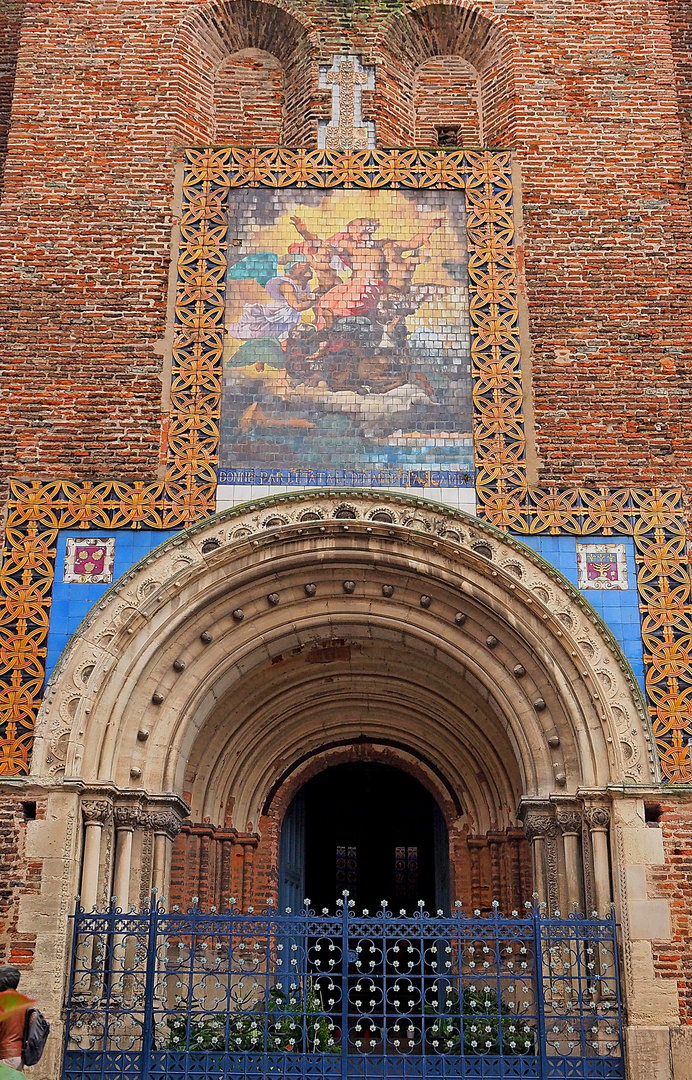 Façade ouest de l’Eglise Saint-Jacques (XIIIème)