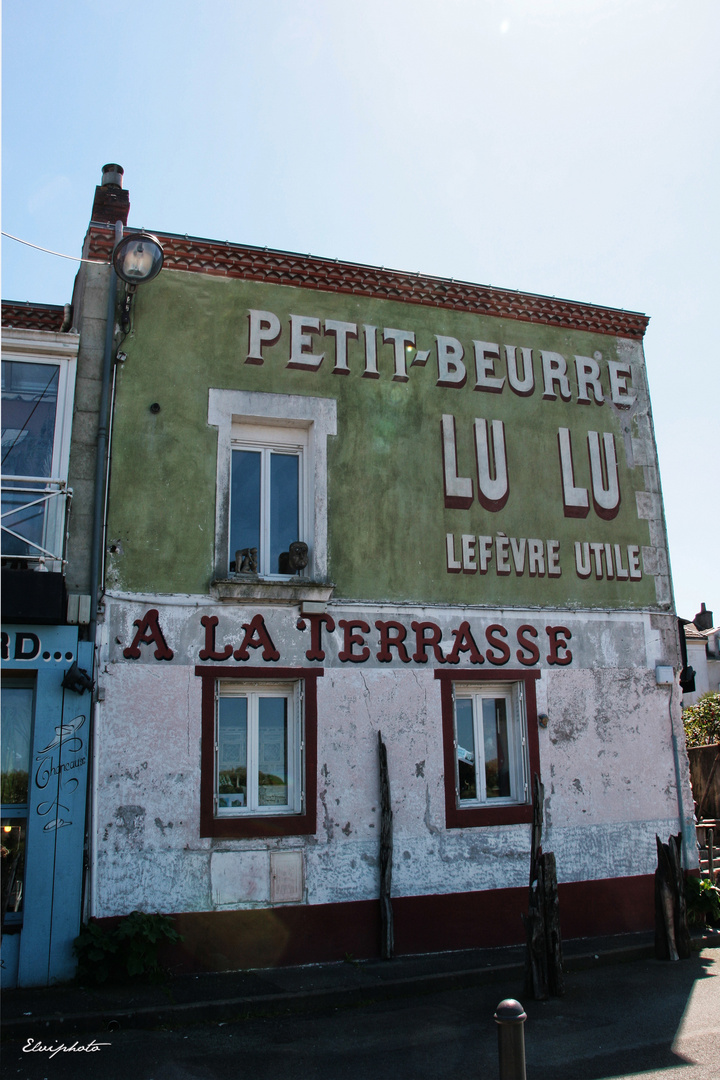 Façade Petit Beurre LU 