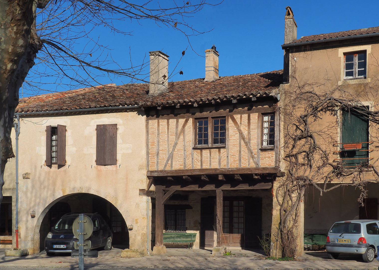 Façades hivernales à Fourcès