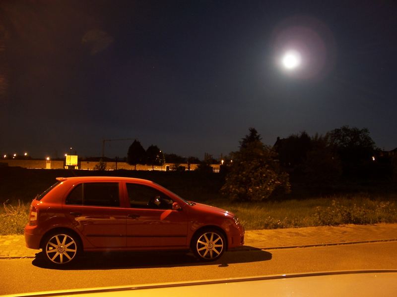 Fabia RS im Mondschein