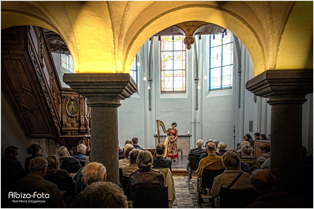 Fabiana Trani, Soloharfinistin der Düsseldorfer Symphoniker