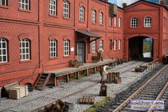 "Fabrik Diorama"  