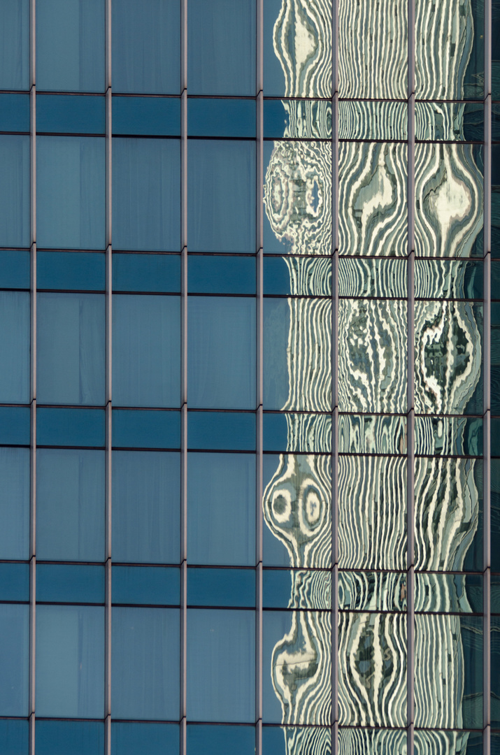 Facade Reflections (I)