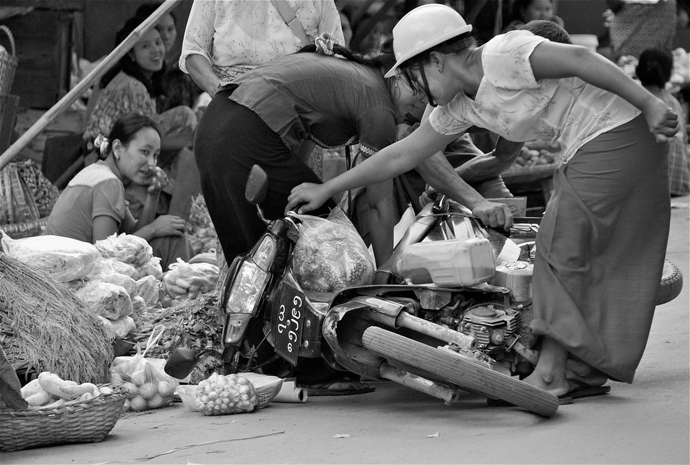 faces of burma 12