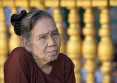 [ …faces of burma ]