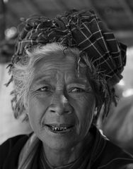 [ …faces of burma VII - Pa-O woman ]