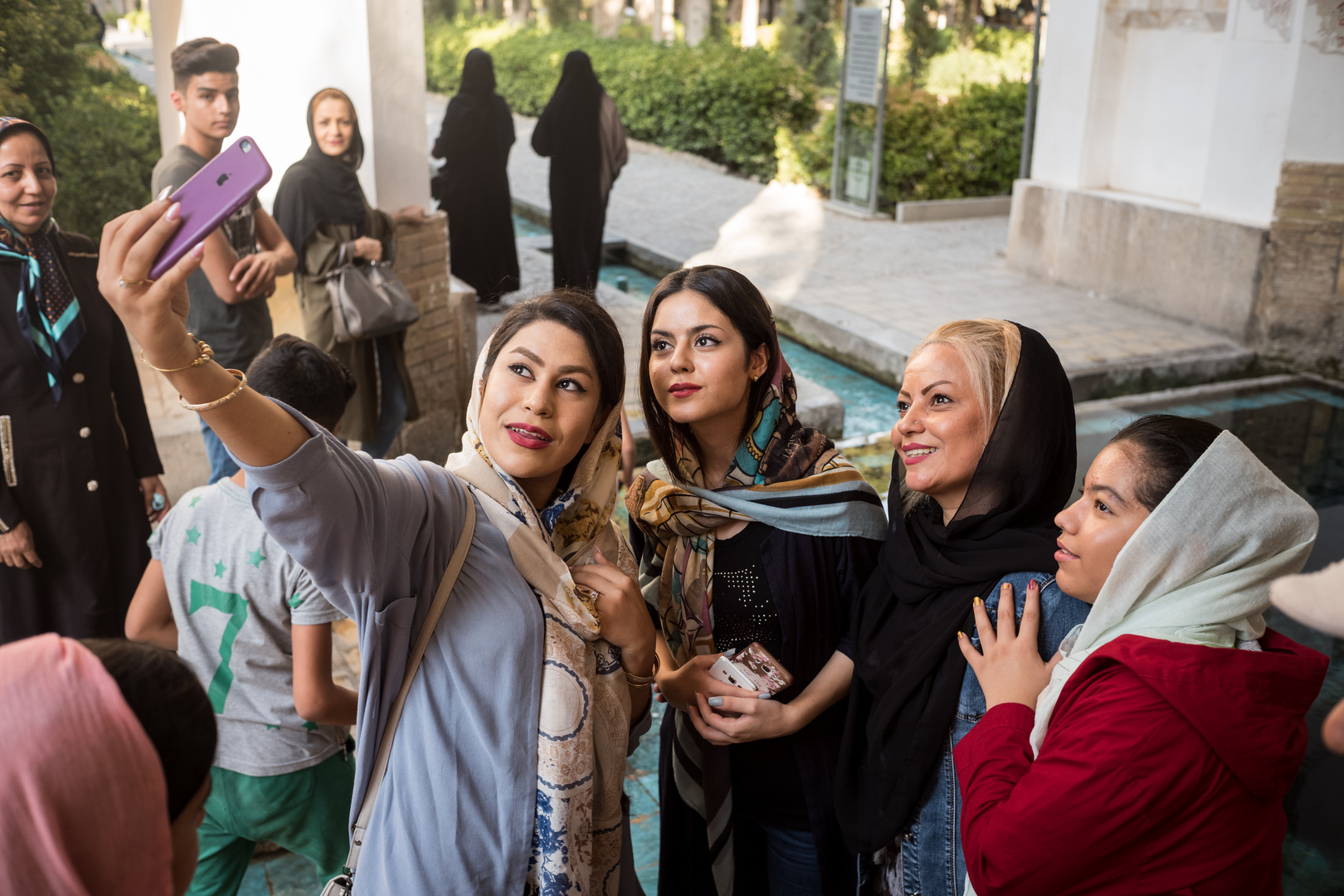 Faces of Iran - Selfies