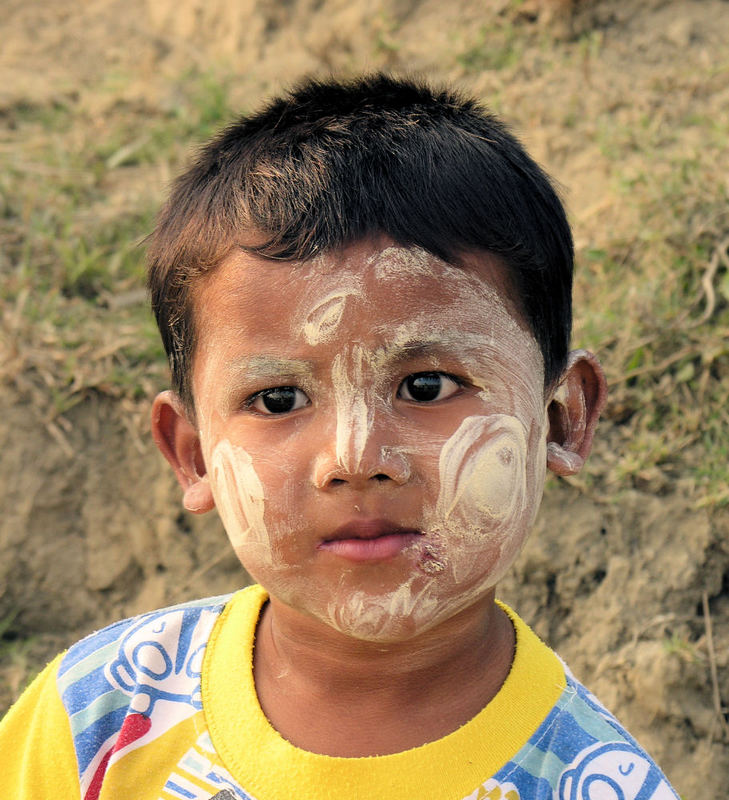 Faces of Myanmar 09