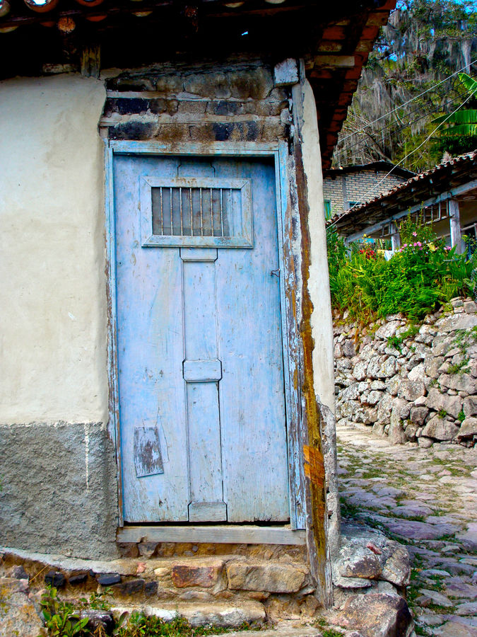 fachada/ san antonio de oriente