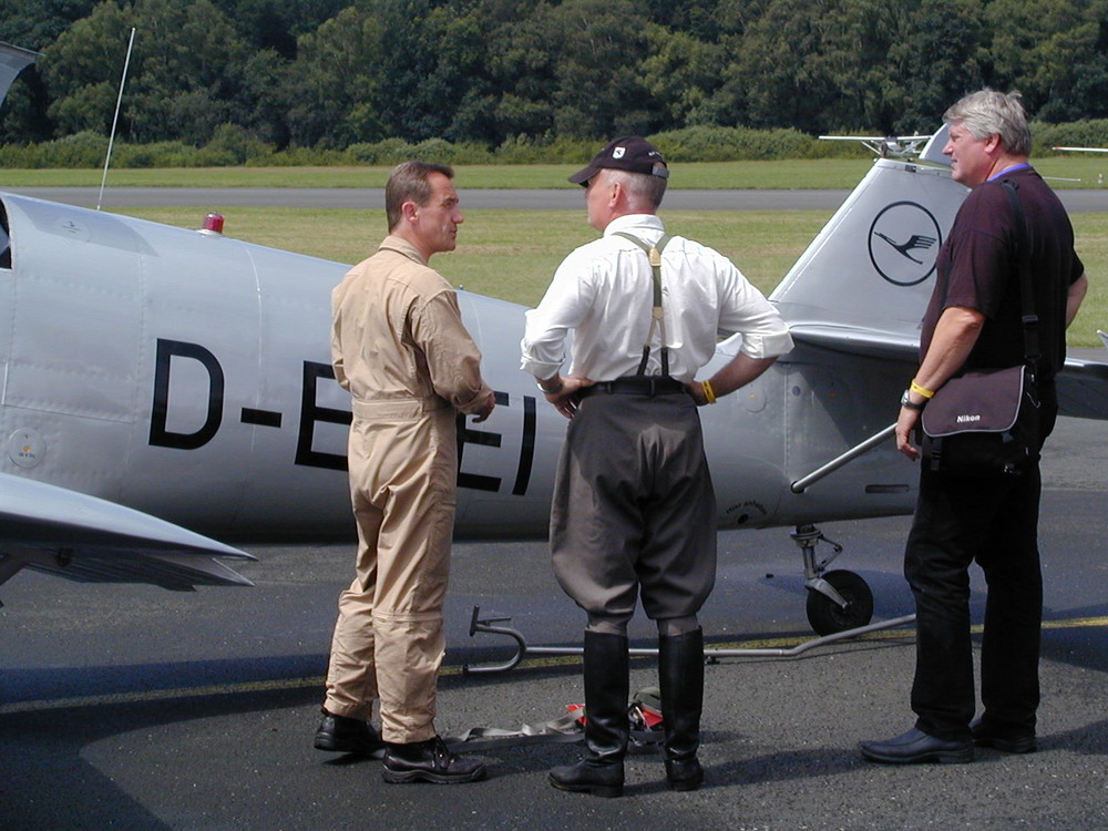 Fachsimpeln unter Piloten...