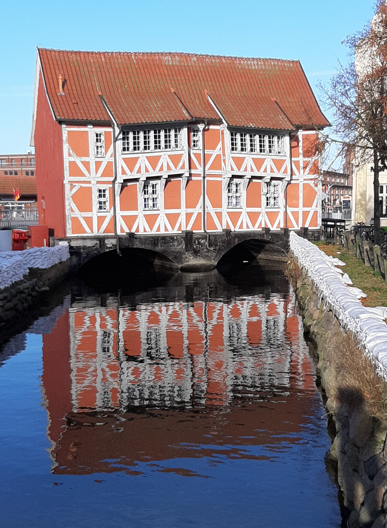 Fachwerk über der Grube