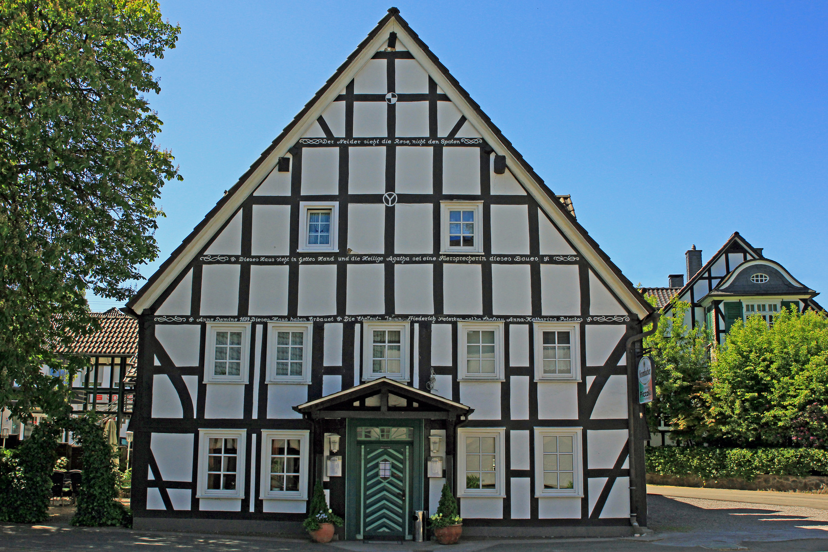 Fachwerkhaus (Pizzeria) in 57399 Kirchhundem - Welschen Ennest