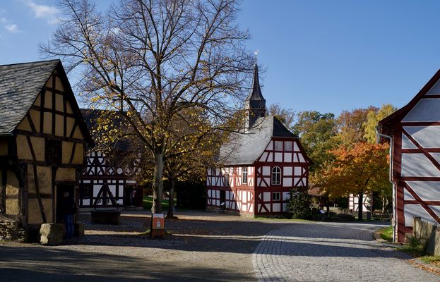 Fachwerkidyll im Sonnenlicht