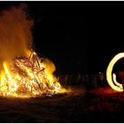 Fackelschwingen am Osterfeuer