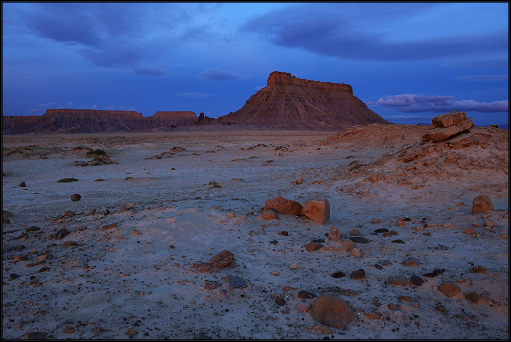 *factory butte - pre dawn*