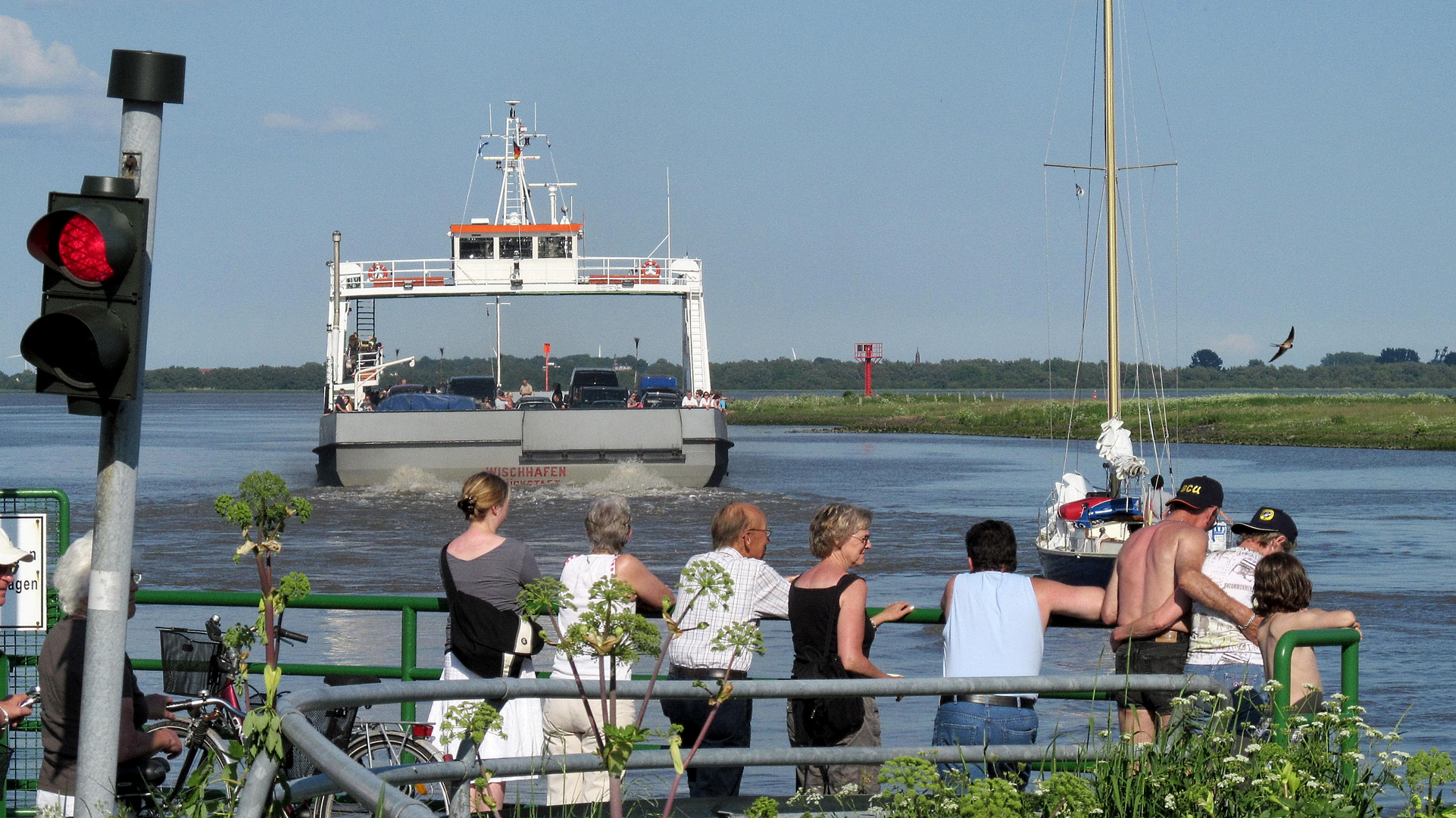 Fährbetrieb Wischhafen - Glückstadt