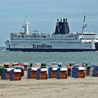 Fähre der Scandlines verlässt Warnemünde