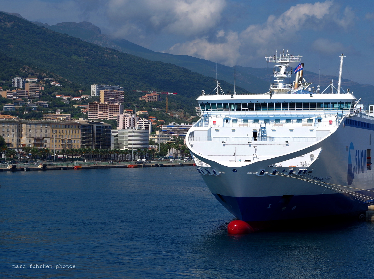 Fähre in Bastia