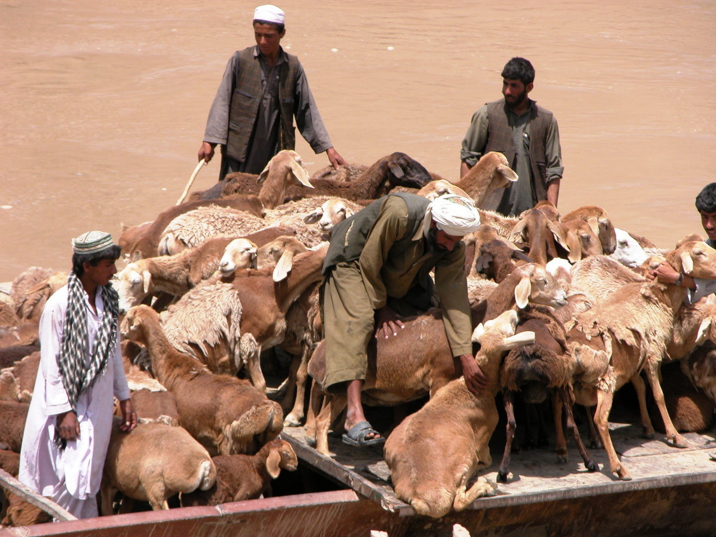 Fähre in Nordafghanistan II