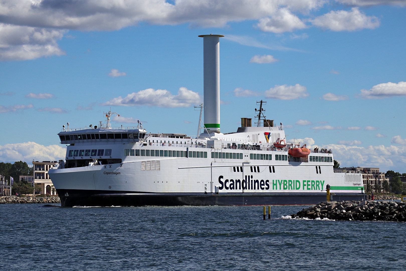 Fähre in Warnemünde 