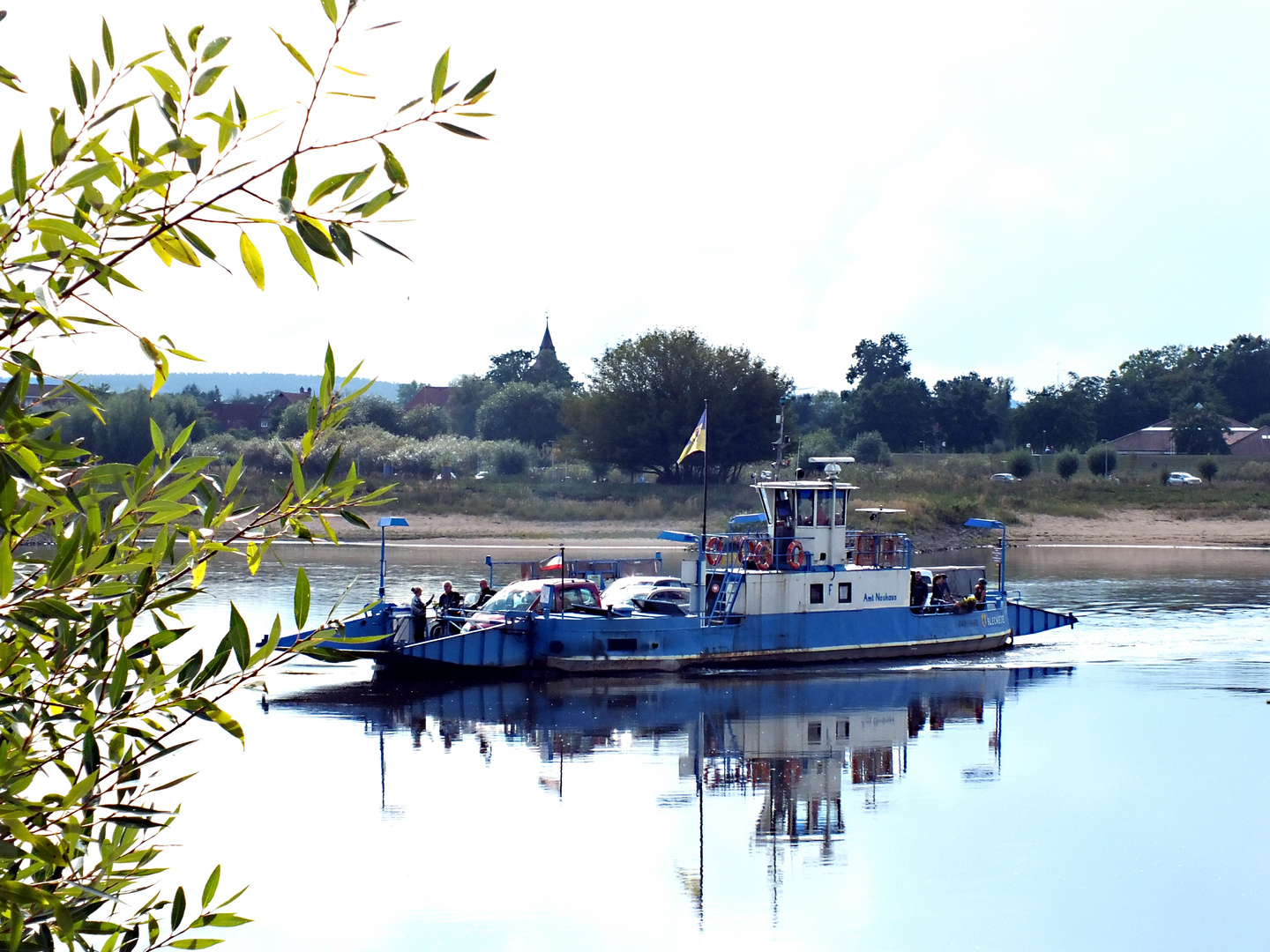 Fähre über die Elbe