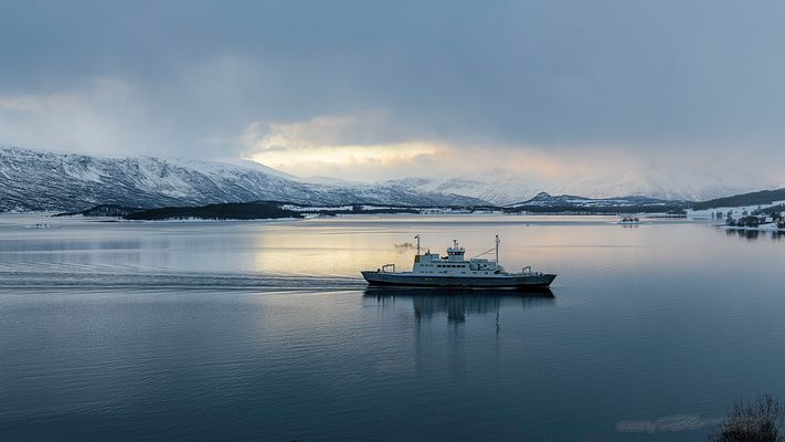 Fähre von Olderdalen nach Lyngseidet