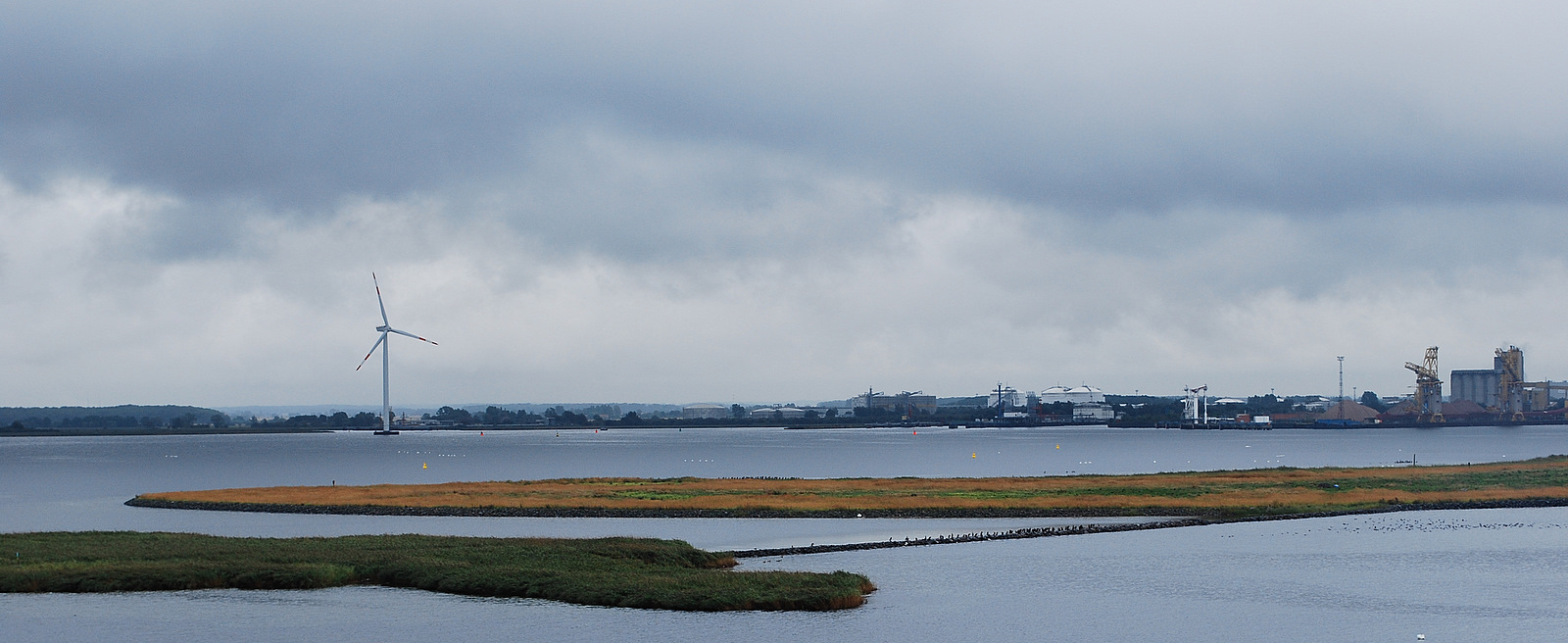 Fährenblick auf Rostock