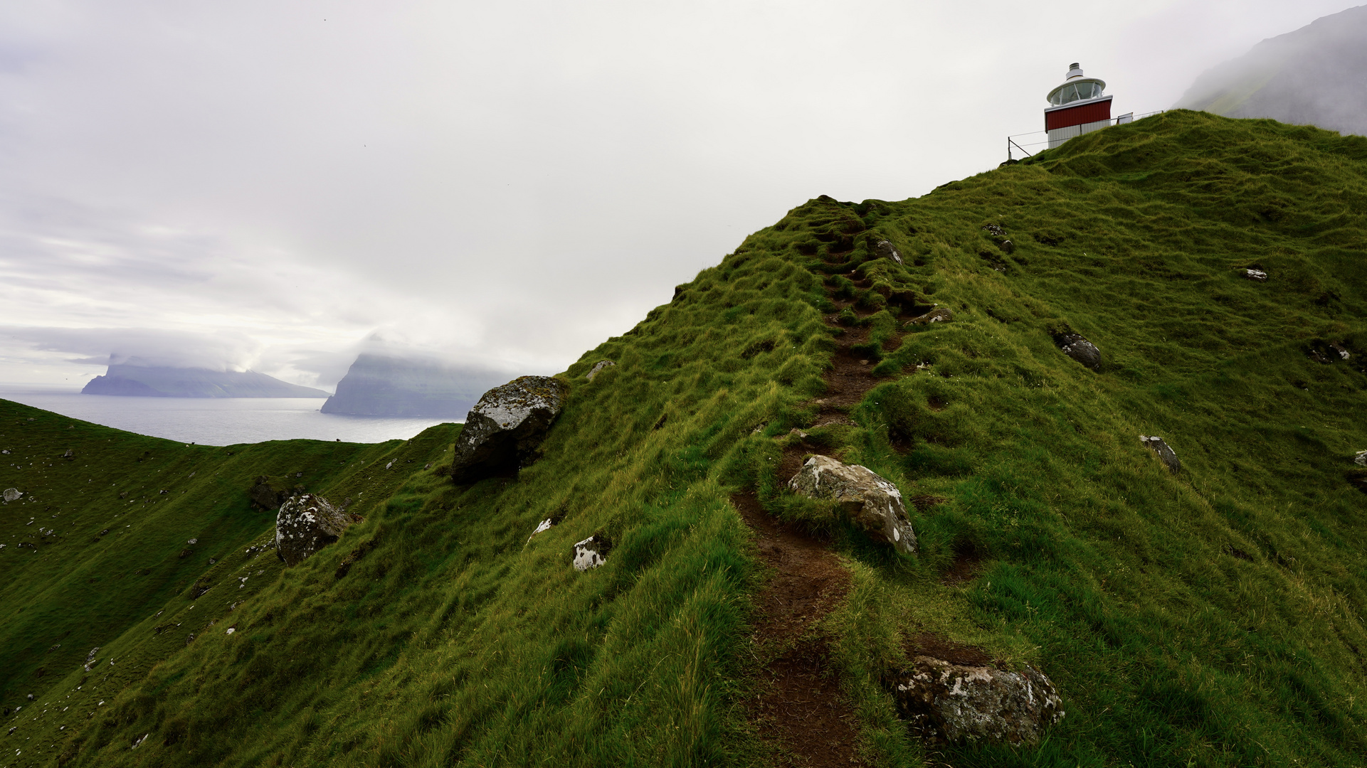 Färöer, Kallur Lighthouse