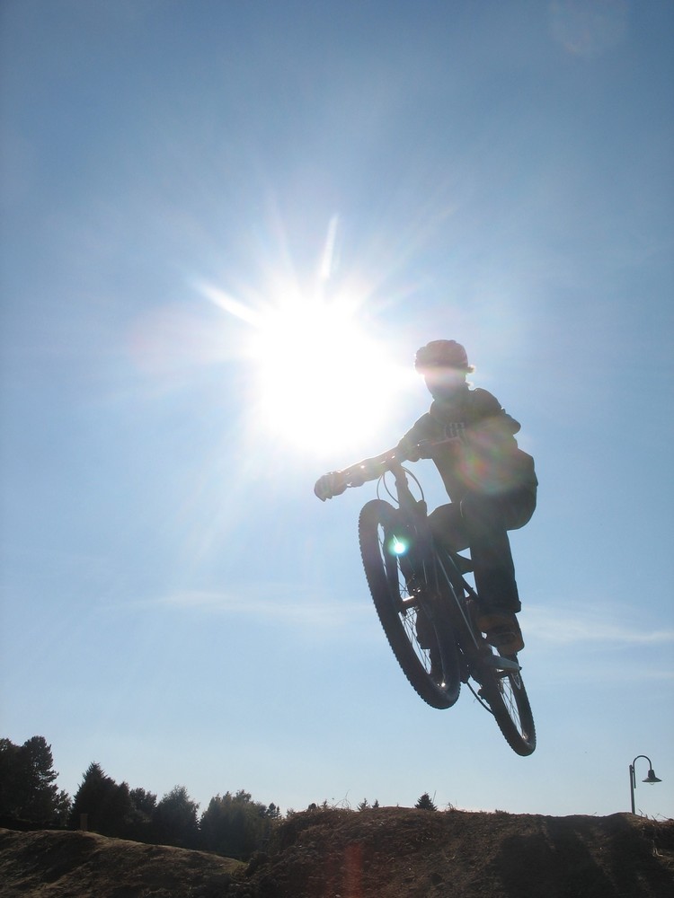 Fahren mit der Sonne im Rücken