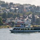 Fahrgastschiff auf dem Rhein bei Koblenz-Pfaffendorf