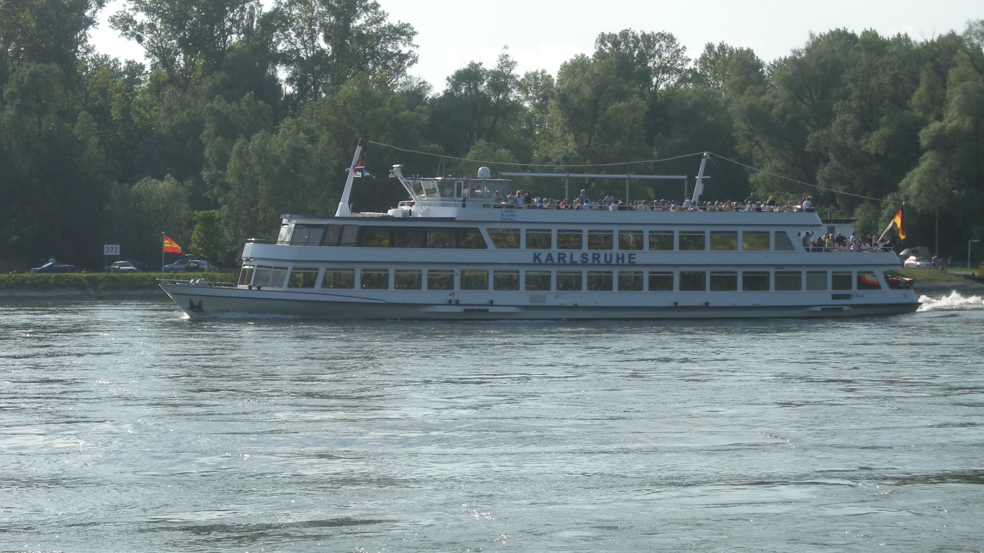 Fahrgastschiff MS Karlsruhe