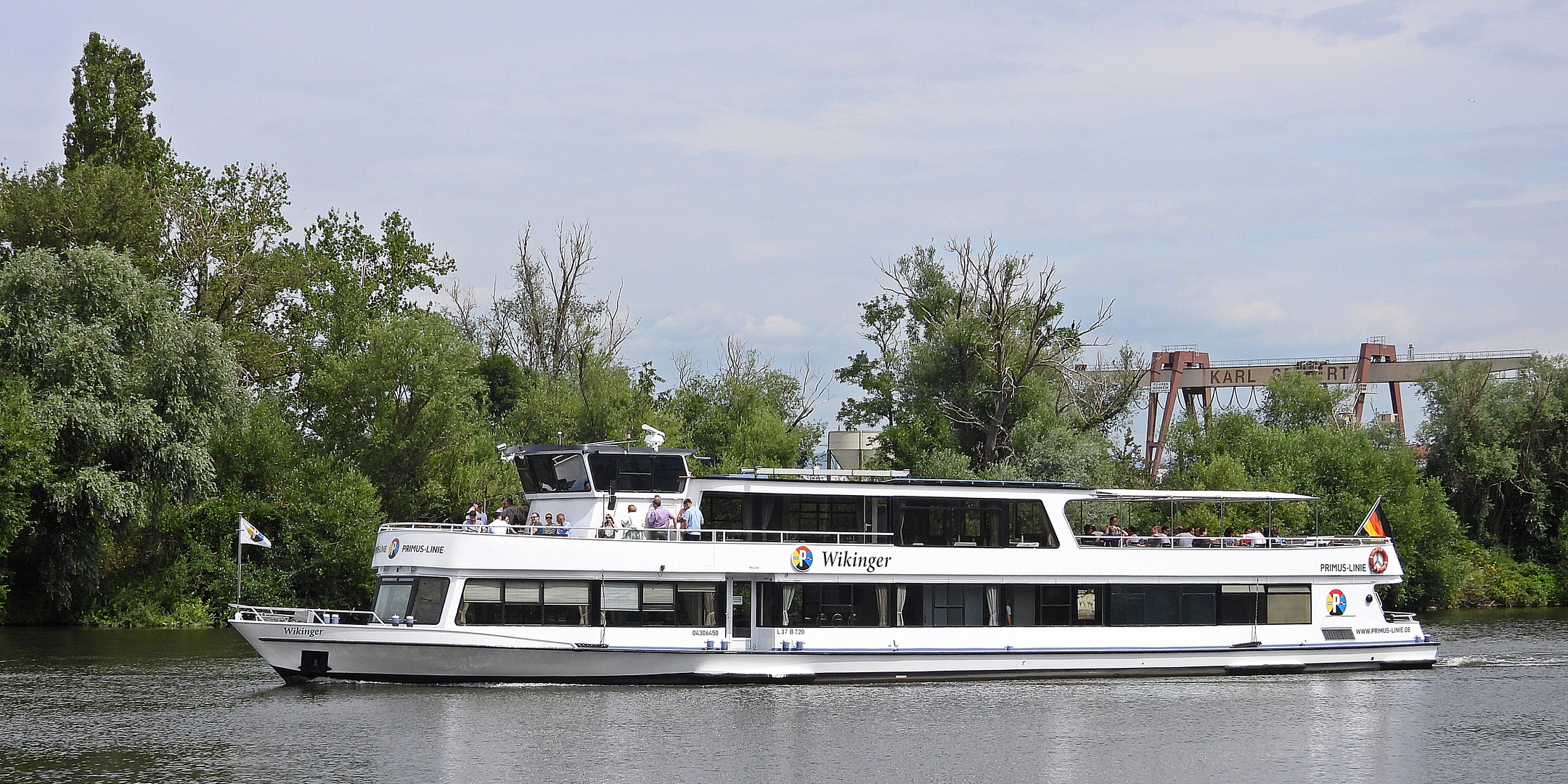 Fahrgastschiff WIKINGER