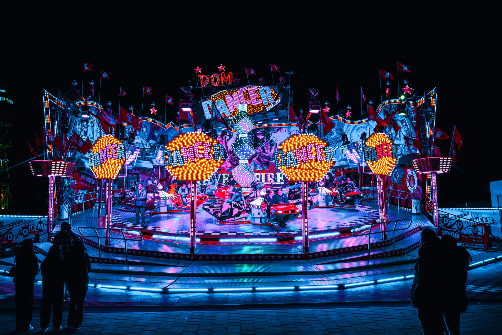 Fahrgeschäft auf dem Hamburger DOM