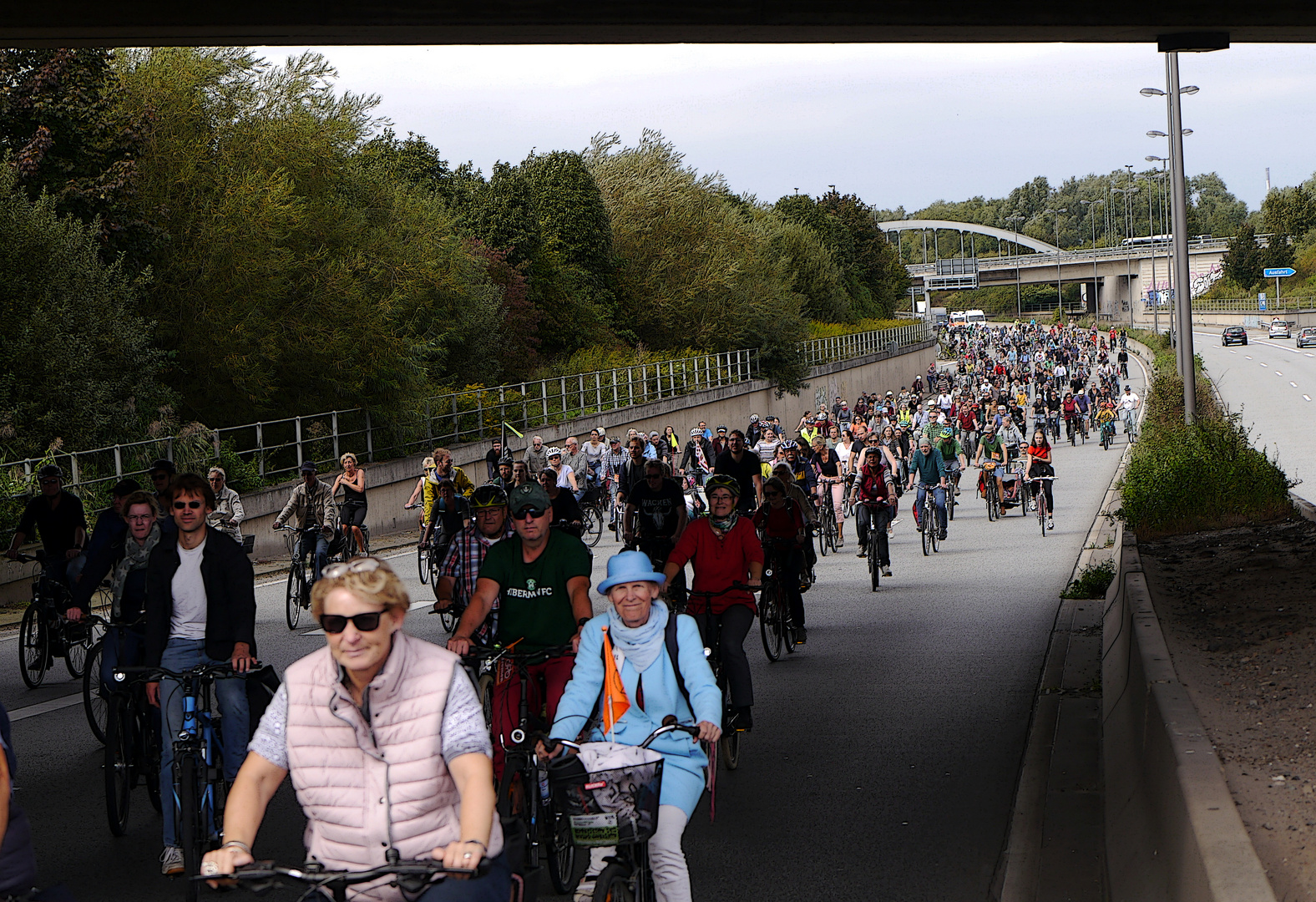 Fahrn fahrn fahrn auf der Autobahn