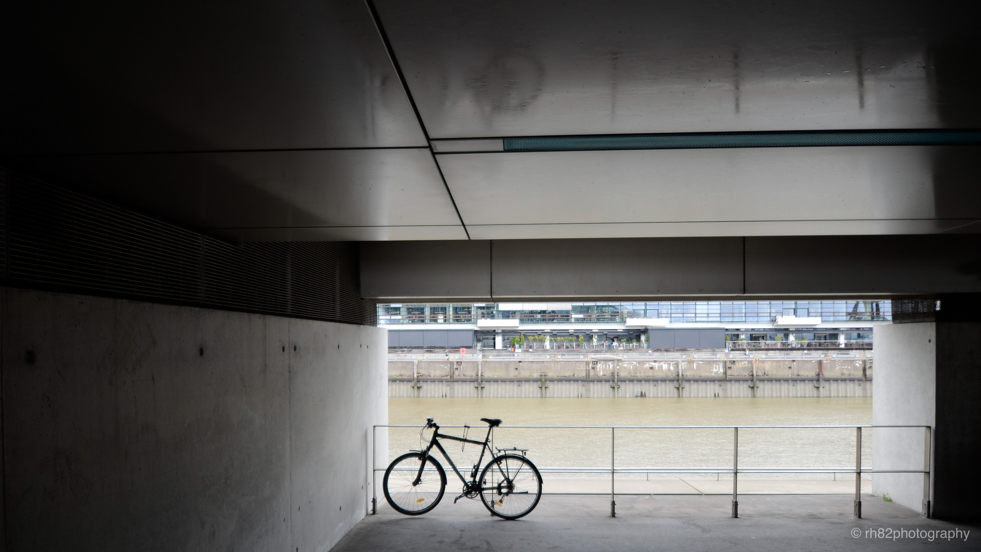 Fahrrad am Hafen