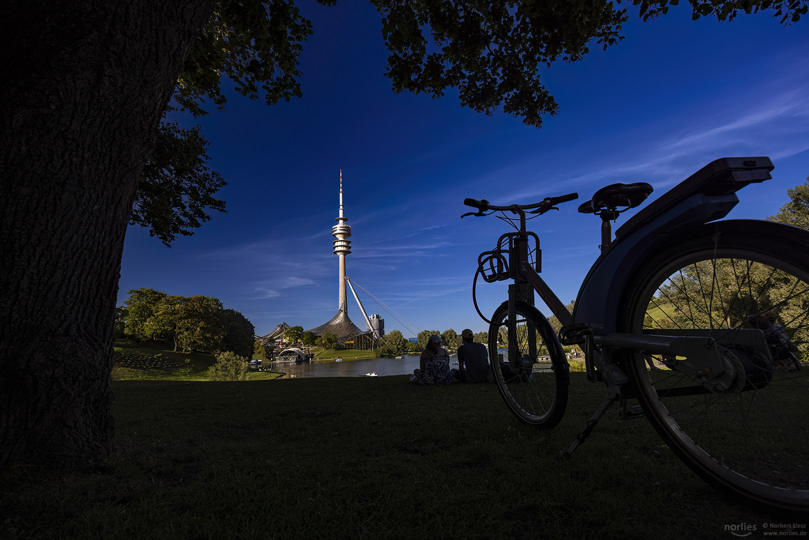 Fahrrad am Olympiaturm